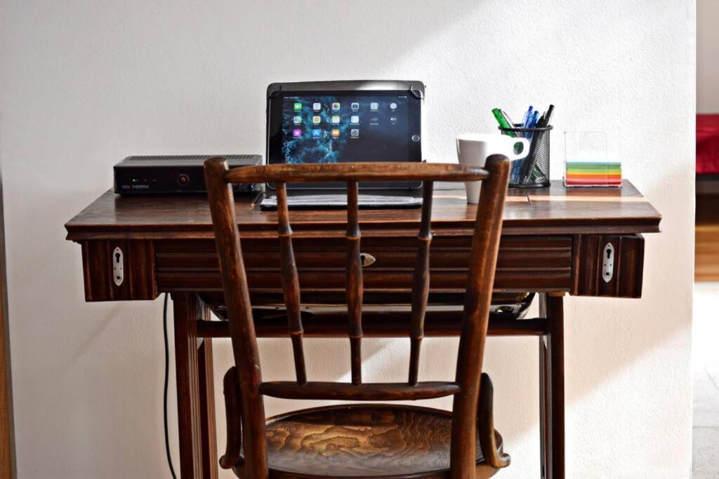 Central Budapest Apartment In Historical Building With Free Private Parking Exteriér fotografie